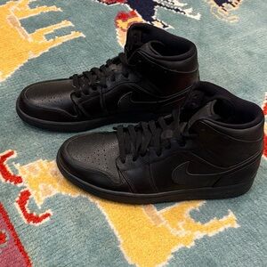 Nike Men's Black Leather Sneakers Air Jordan